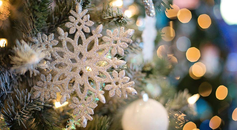 Нова година се ближи: Психолог савјетује шта родитељи да раде ако дијете тражи прескуп поклон