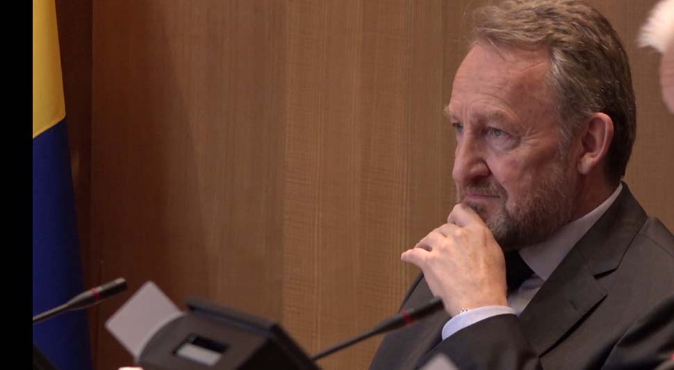 Изетбеговић: ОХР мора остати, Додик мора отићи