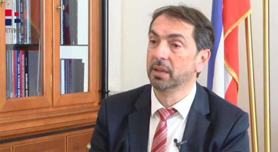 Ништа од смјене Чаваре?