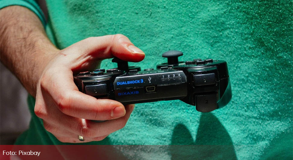 Студија утврдила колико сати видео-игара лоше утиче на здравље младих