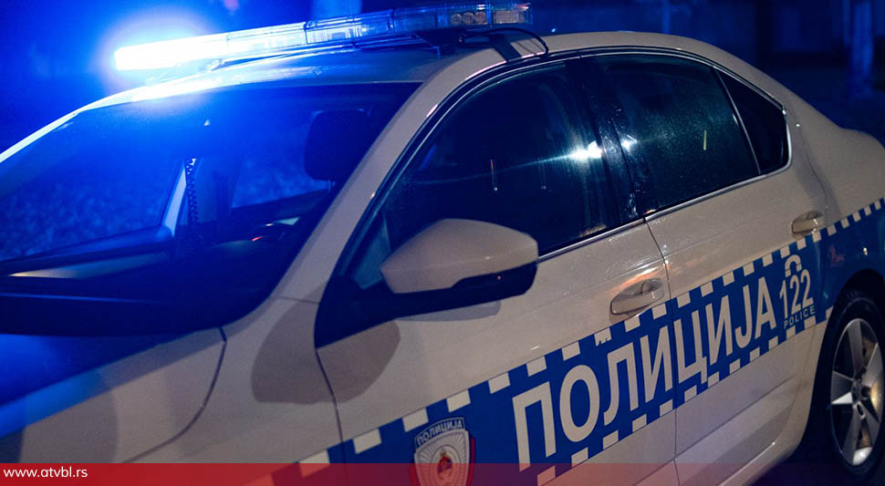 Пијан галамио пред пекаром, па вријеђао полицајце