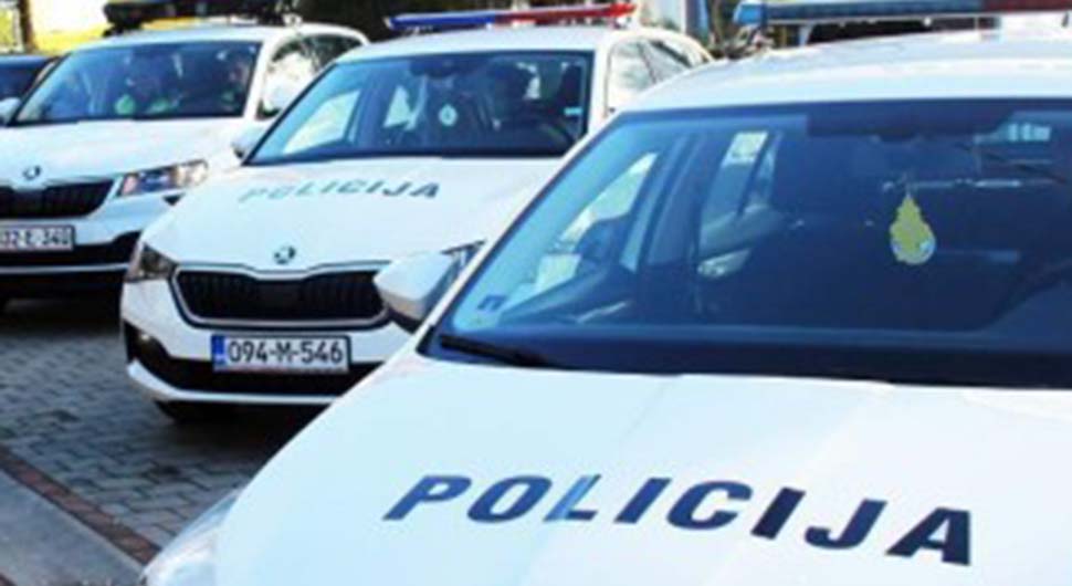 Дојава о експлозивним направама у школама!