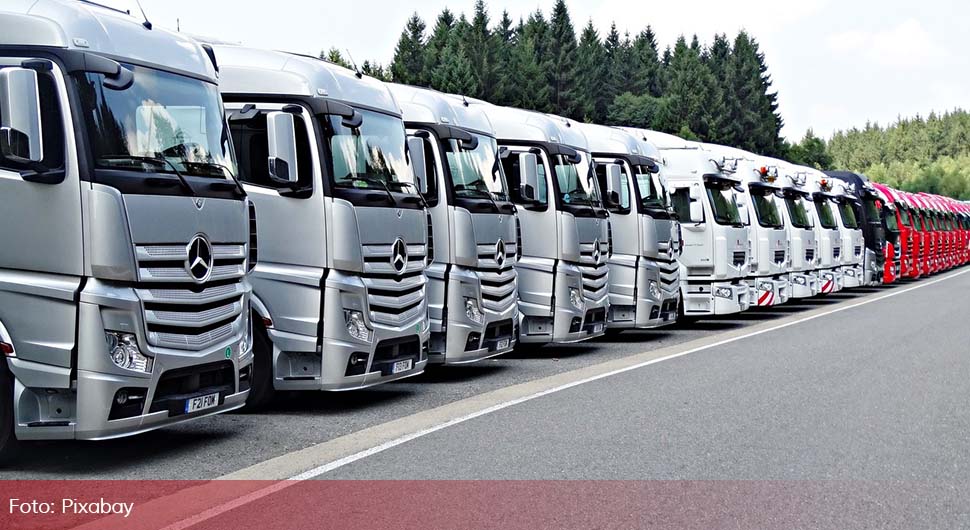 Тражи се најмање 120.000 возача камиона: Фирме отказују робу, јер нема ко да вози