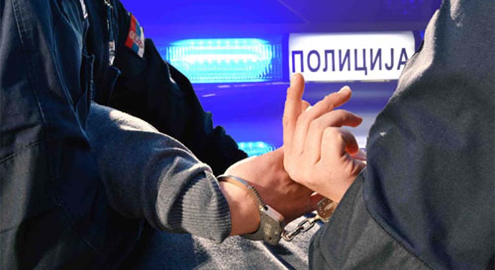 Мрачна позадина злочина у Сенти:  Мушкарац наговорио тинејџера (15) да пресуди старици!