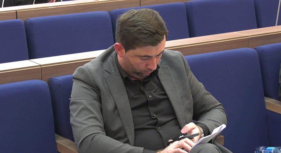 Sutra odluka o inicijativi za opoziv gradonačelnika Bijeljine