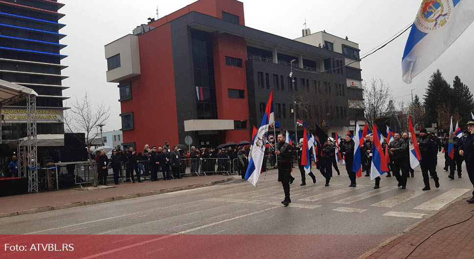Prva motorizovana Gardijska brigada na Svečanom defileu