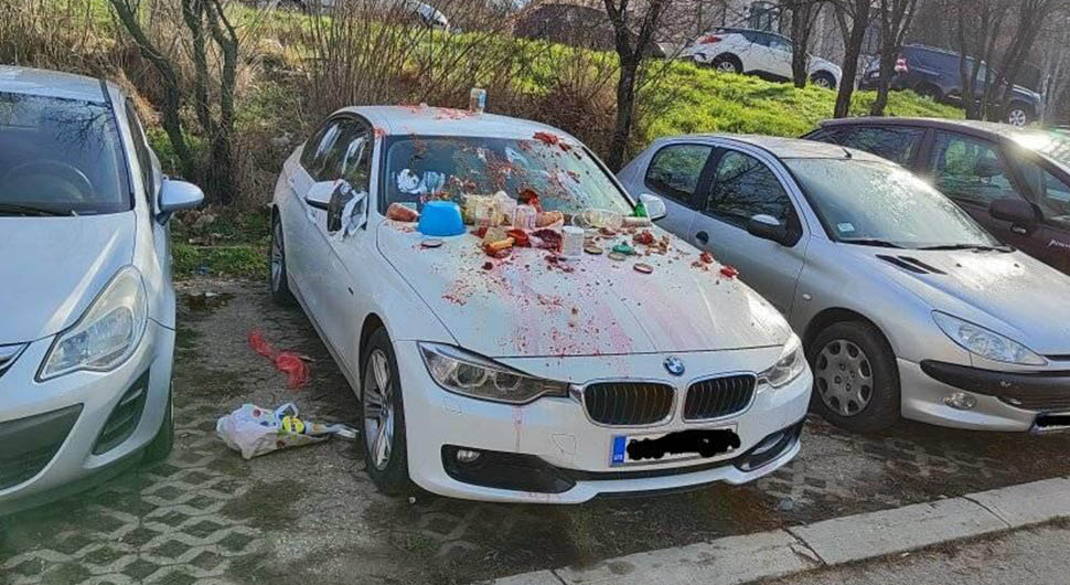 Komšiji zauzeo parking mjesto, pa zatekao horor