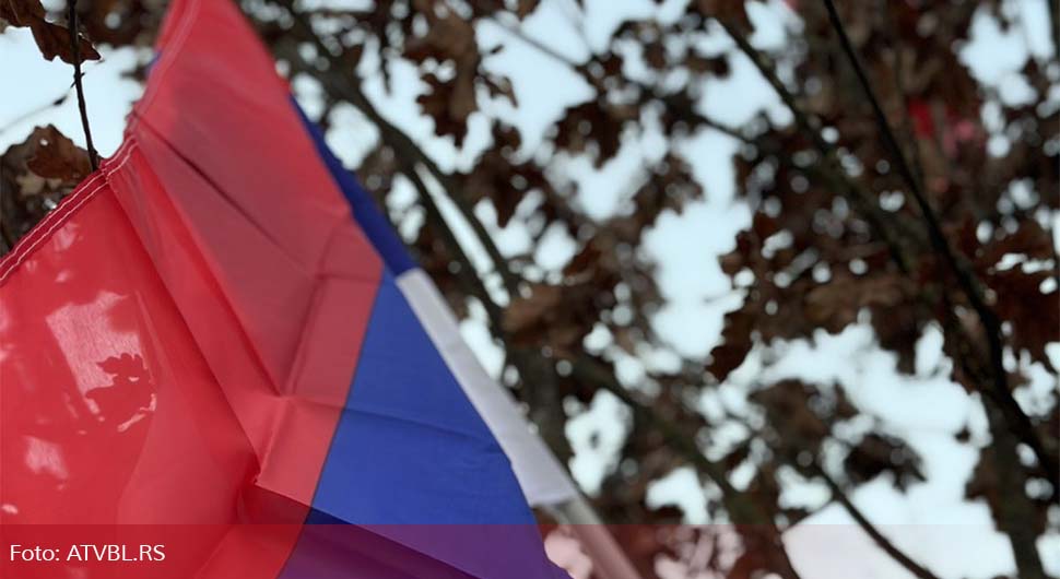 Шта се ради с бадњаком и пшеницом након Божића?