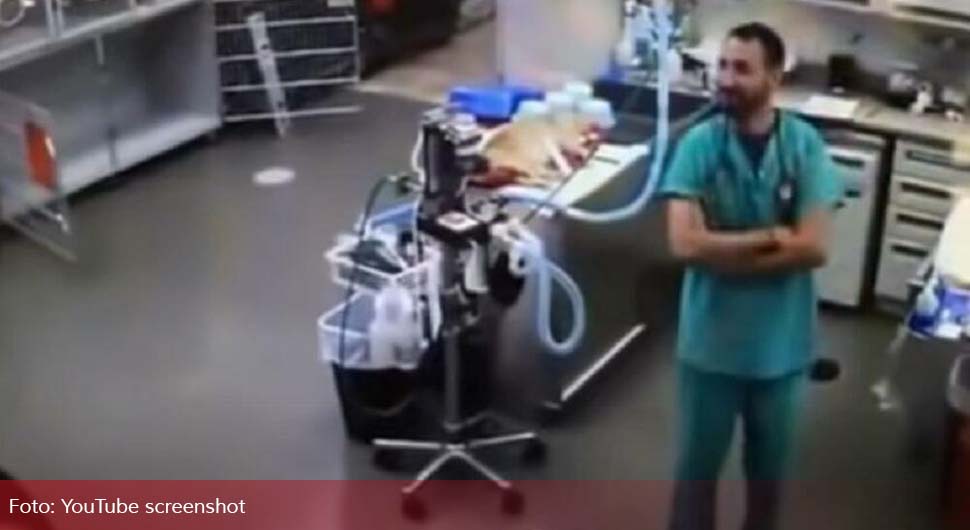 Pokušao pogoditi koleginicu, pa umalo sebi izbio oko