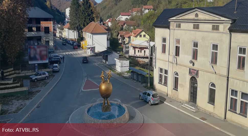 Познати амерички адвокат о резолуцији: Термин "геноцид" је злоупотријебљен