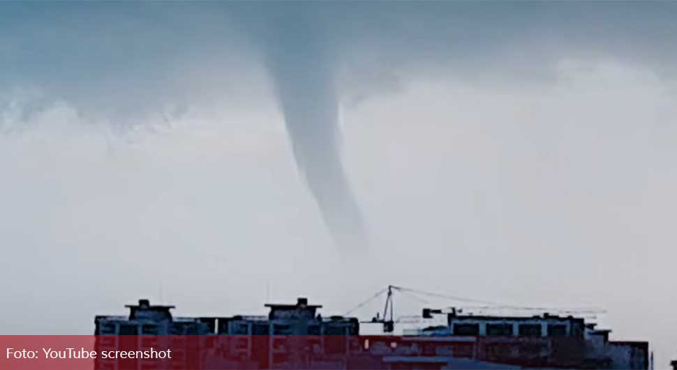 Tornado protutnjao Budvom