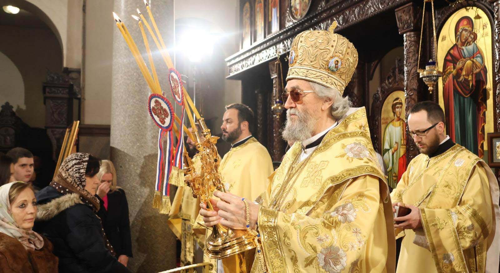 Božićna liturgija u Hramu Hrista Spasitelja, prisustvuje veliki broj vjernika