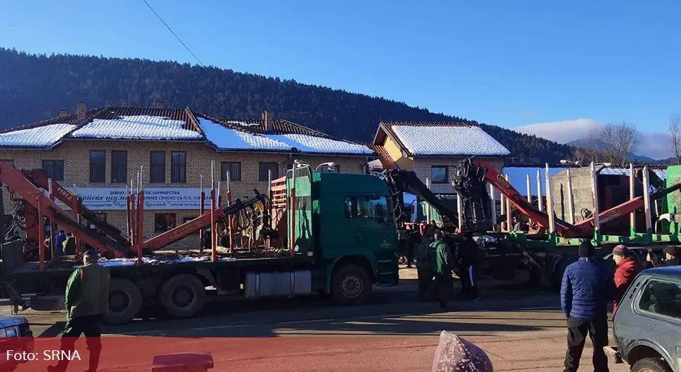 Radnici ŠG "Oštrelj" žele direktora iz svog mjesta
