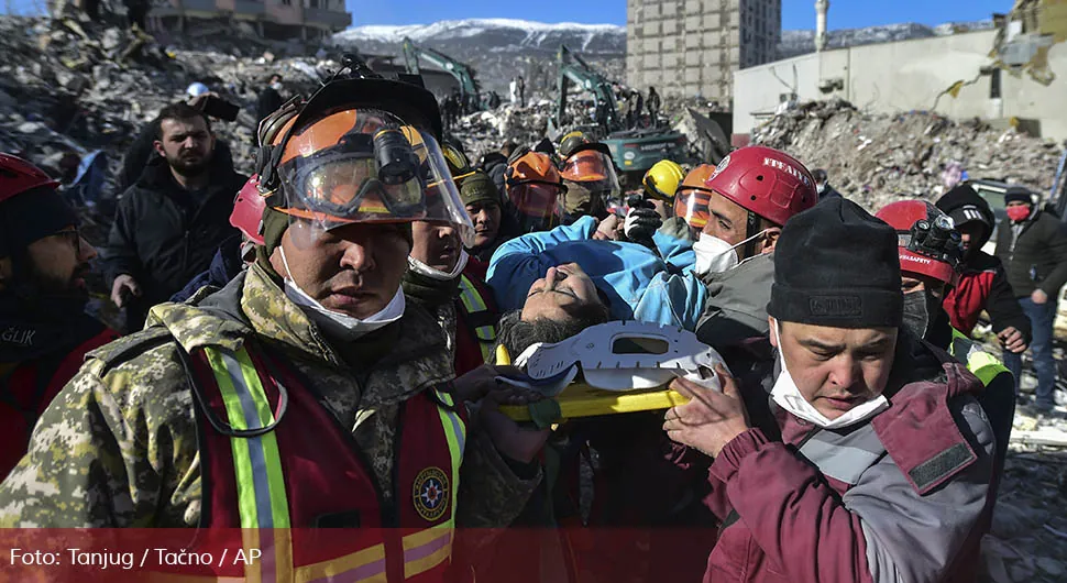 Najmanje 19.300 ljudi hospitalizovano u Turskoj nakon zemljotresa