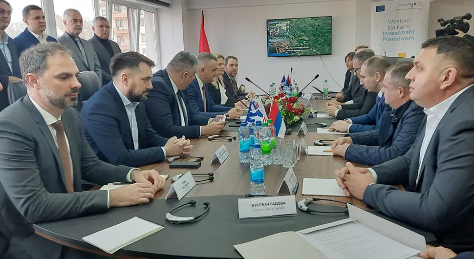 Potpisivanje ugovora o realizaciji šest mjera zaštite od poplava u Srpskoj