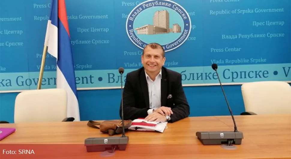 Ivetić: Srbi su konstitutivan narod, ali samo na papiru