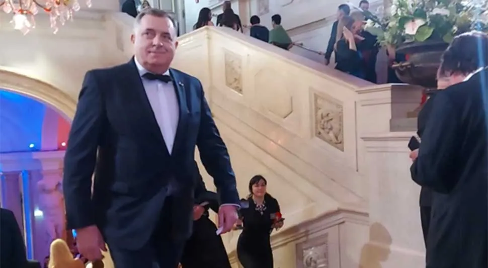 Dodik: U Srpskoj sve više žena obavlja značajne funkcije