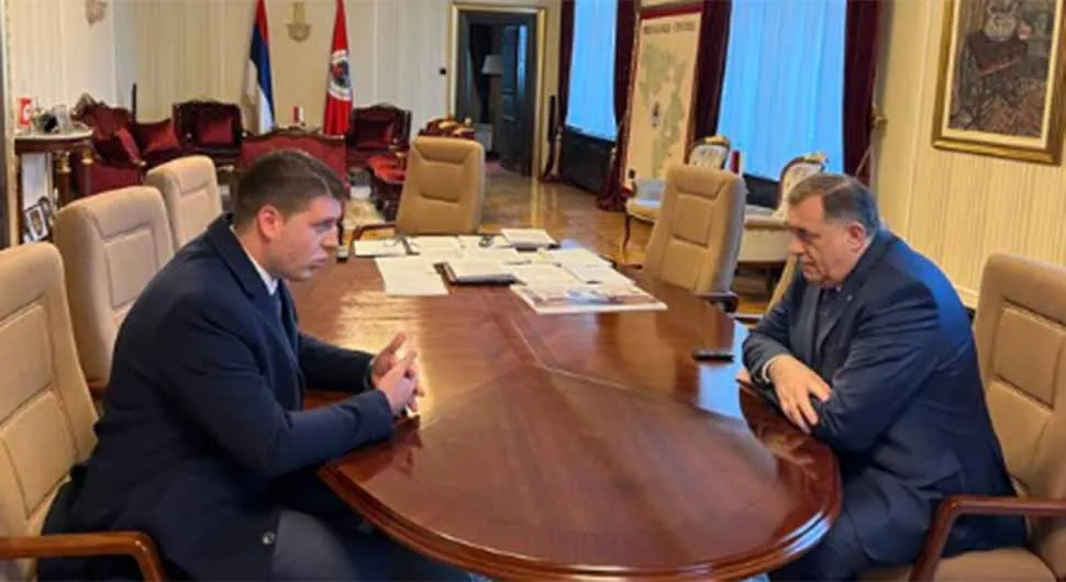 Dodik razgovarao sa Šapurićem o nastavku saradnje