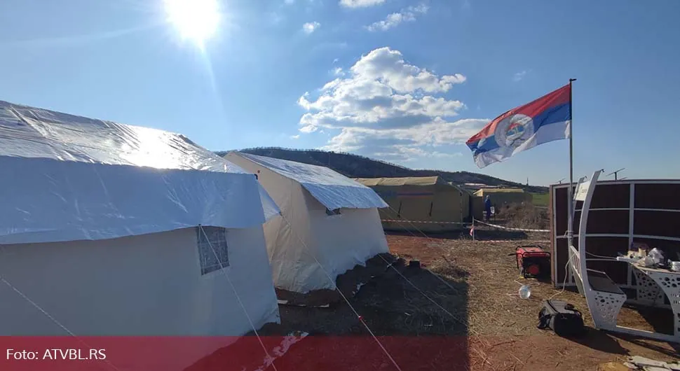 Pogledajte kako izgleda kamp u kojem su smješteni spasioci iz Srpske