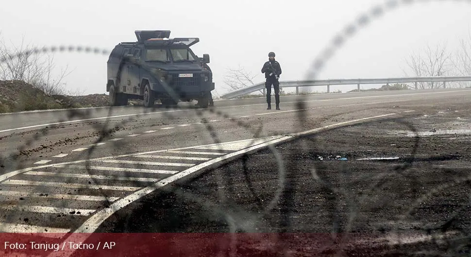 Јариње и Брњак и даље затворени за улаз из централне Србије