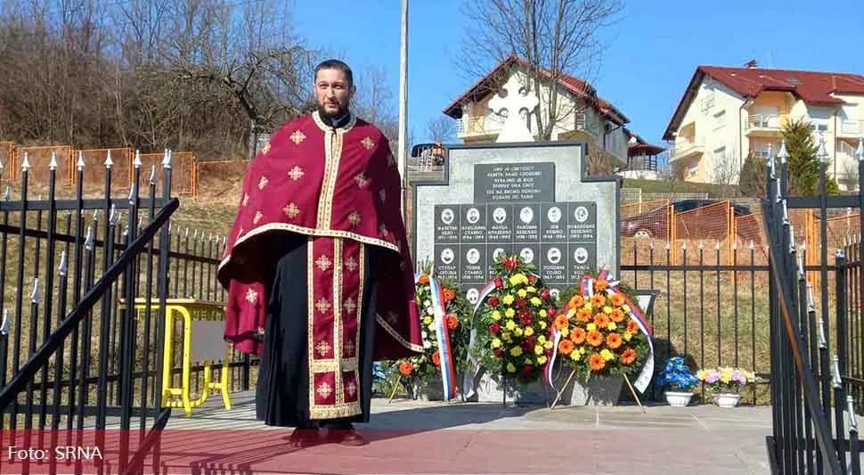 U Motikama služen parastos za 16 poginulih boraca VRS
