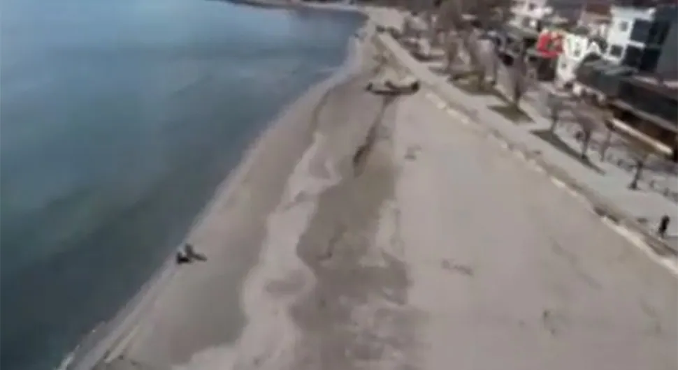 More kod Istanbula se odjednom povuklo za 25 metara