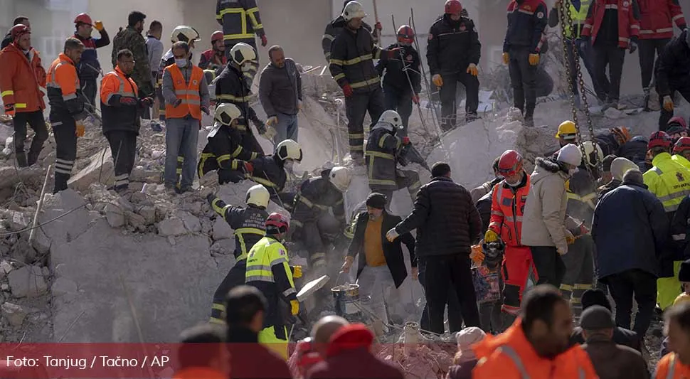 Koja zemlja je poslala najviše spasilaca u Tursku?