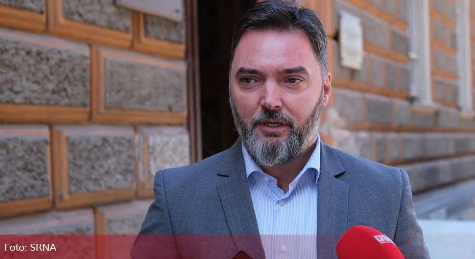 Košarac: Stavove Srpske utvrđuju njene institucije i rukovodstvo!