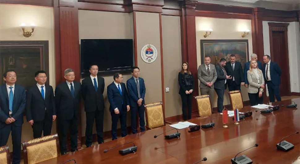 Potpisan ugovor o izgradnji dionice auto-puta Brčko - Bijeljina