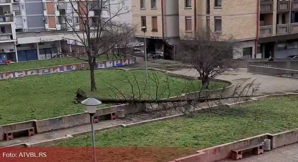 Olujni vjetar juče duvao u dijelovima Srpske: U Banjaluci dostigao brzinu od 67,7 km/h