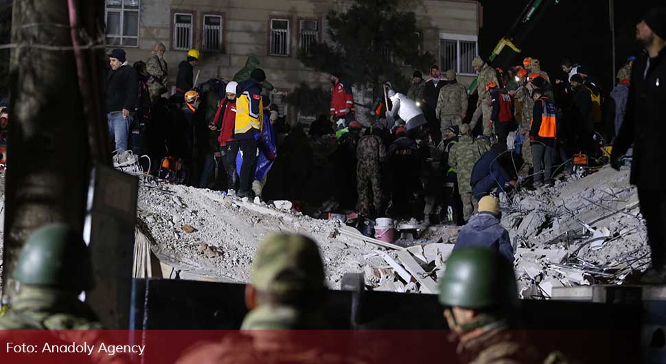 Otac i kćerka nađeni živi pet dana nakon zemljotresa