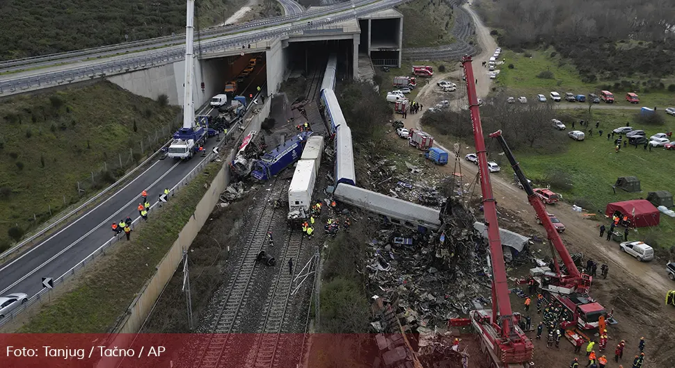 Istraga tragedije u Grčkoj: Sumnja se da je šef stanice preusmjerio voz