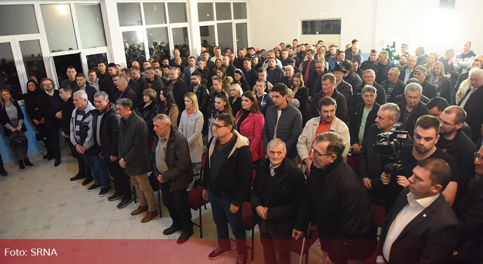 "Semberija želi investicije i radna mjesta, a ne gradonačelnikovu visoku politiku“