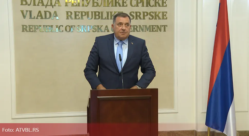 Dodik poručio Kavazoviću - registrujte Islamsku zajednicu kao političku partiju