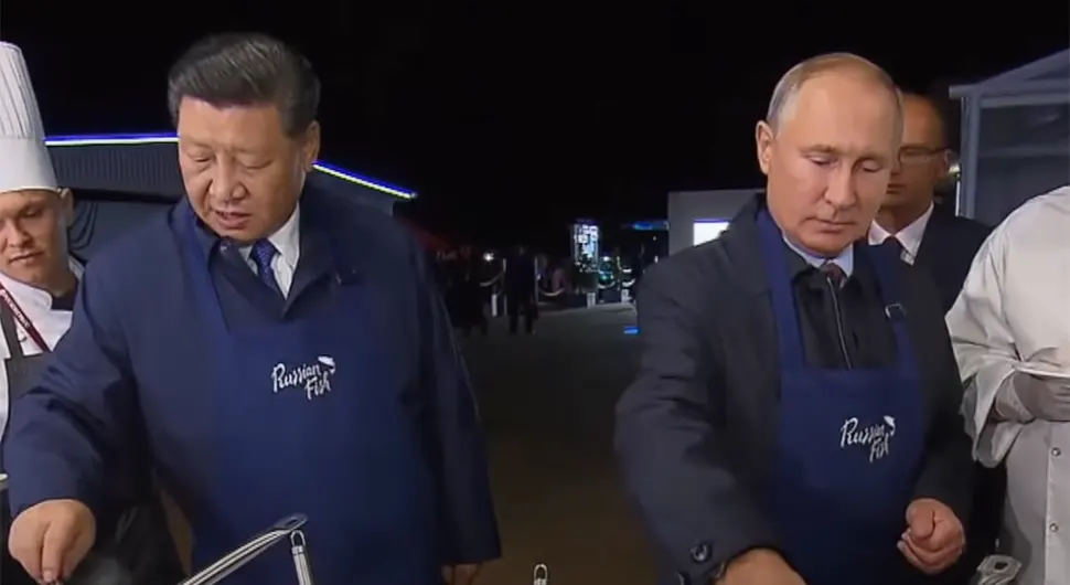 Pogledajte kako izgleda kada Putin i Si prave palačinke