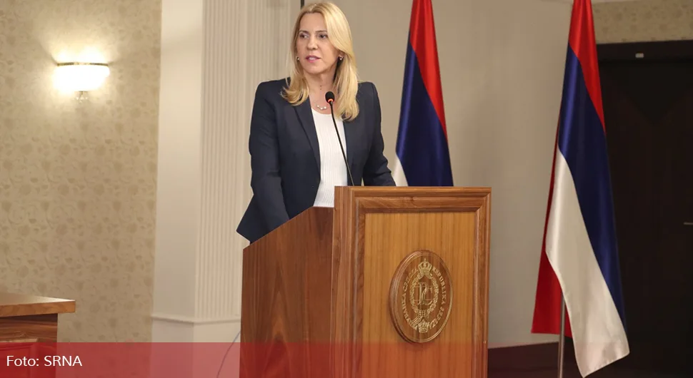 Цвијановић: Остатку од Уставног суда БиХ остало само још да нам пропишу фризуру и дужину ноктију