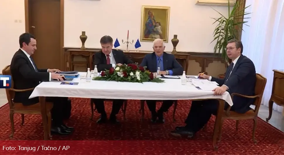 Nakon skoro 12 sati završen sastanak u Ohridu