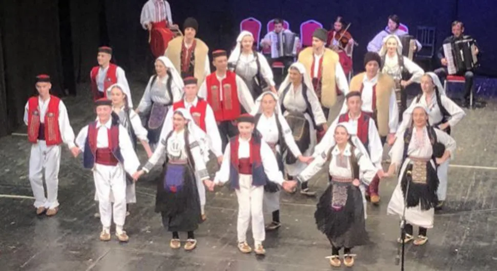 U Banjaluci održano Humanitarno veče folklora