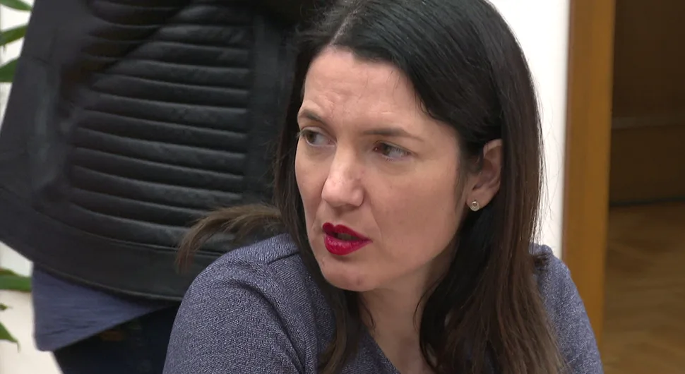 U SDS-u bijesni jer im je Trivićka "otela" narodnog poslanika