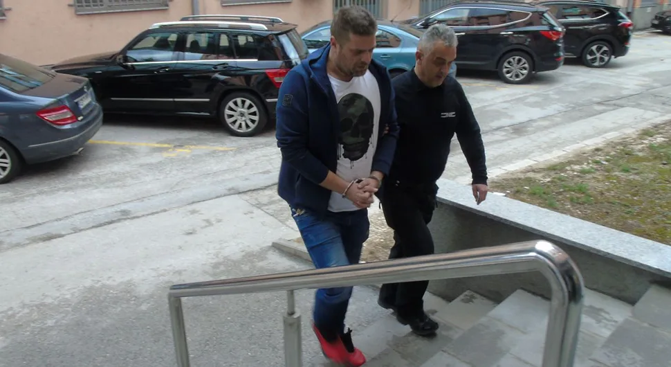 Predložen pritvor za Mitju Kontića