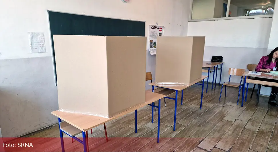 Referendum u Bijeljini: "Simpatizeri Petrovića i SDS prave probleme na biračkim mjestima"