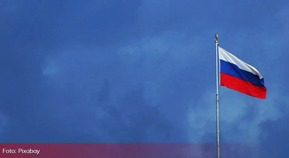 Ukinuta zabrana isticanja ruskih zastava