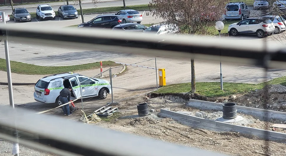 Taksista izbacio čovjeka iz auta (FOTO/VIDEO)