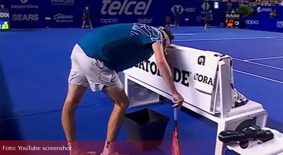 Teniser povraćao na terenu