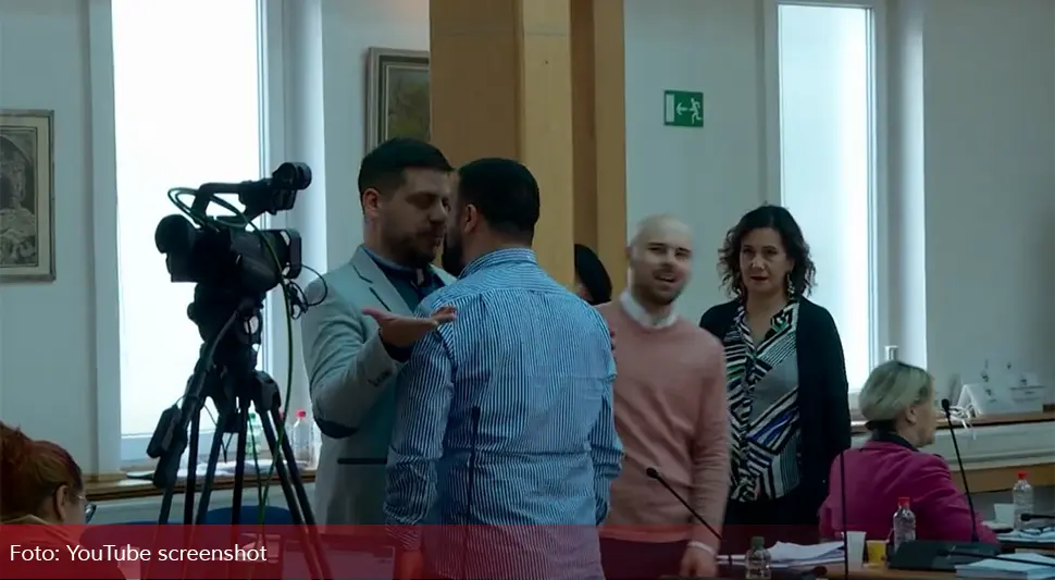 Potukla se dva vijećnika na sjednici
