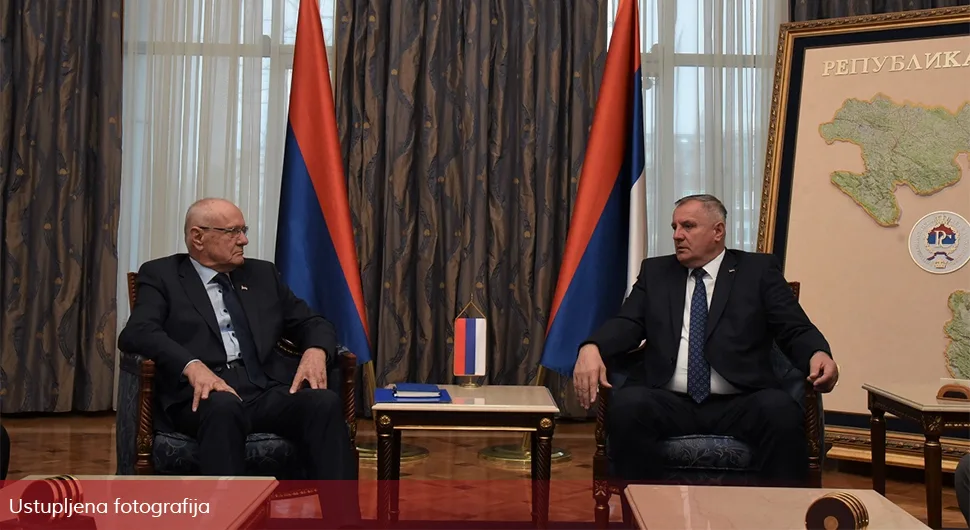 Višković sa Trifunovićem: Prioritet - poboljšanje položaja penzionera