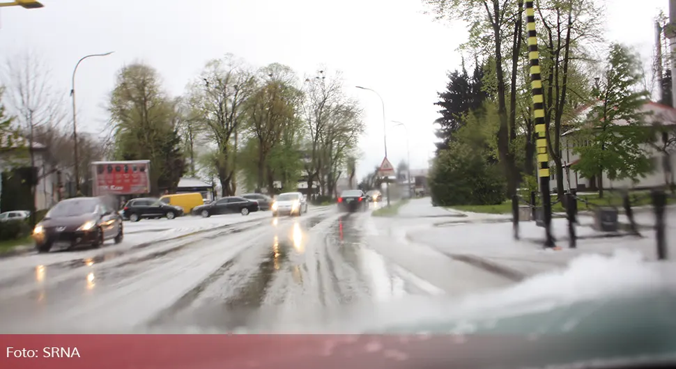 Led zasuo centar Modriče