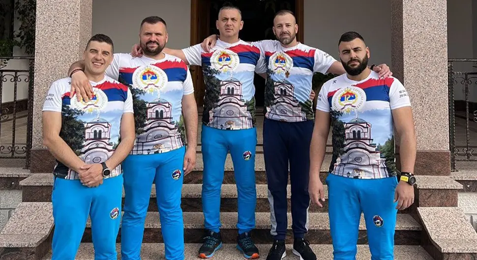 Prijatelji hodaju 460 kilometara za Acine korake
