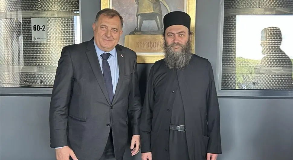 Dodik ugostio igumana manastira Hilandar oca Metodija