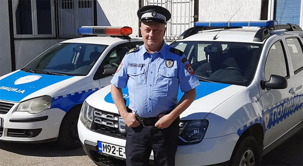 Dragan Lukić tri decenije ponosno nosi plavu uniformu: Policajac mora biti i psiholog i geometar
